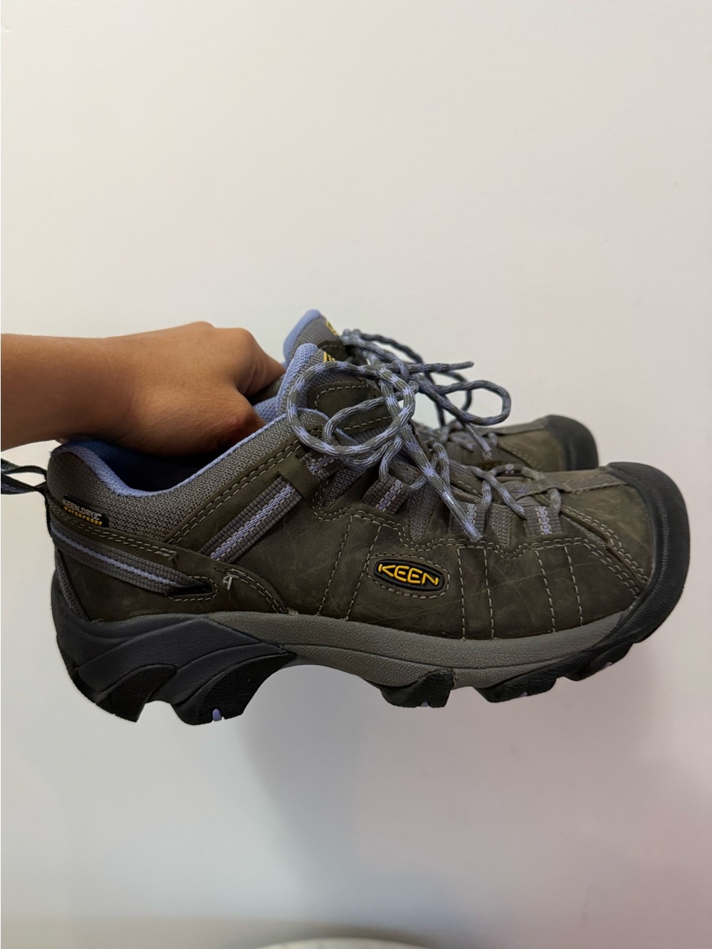 Keen Dry Waterproof Hiking Outdoor Shoes Women's 8 Gray Purple Leather Upper